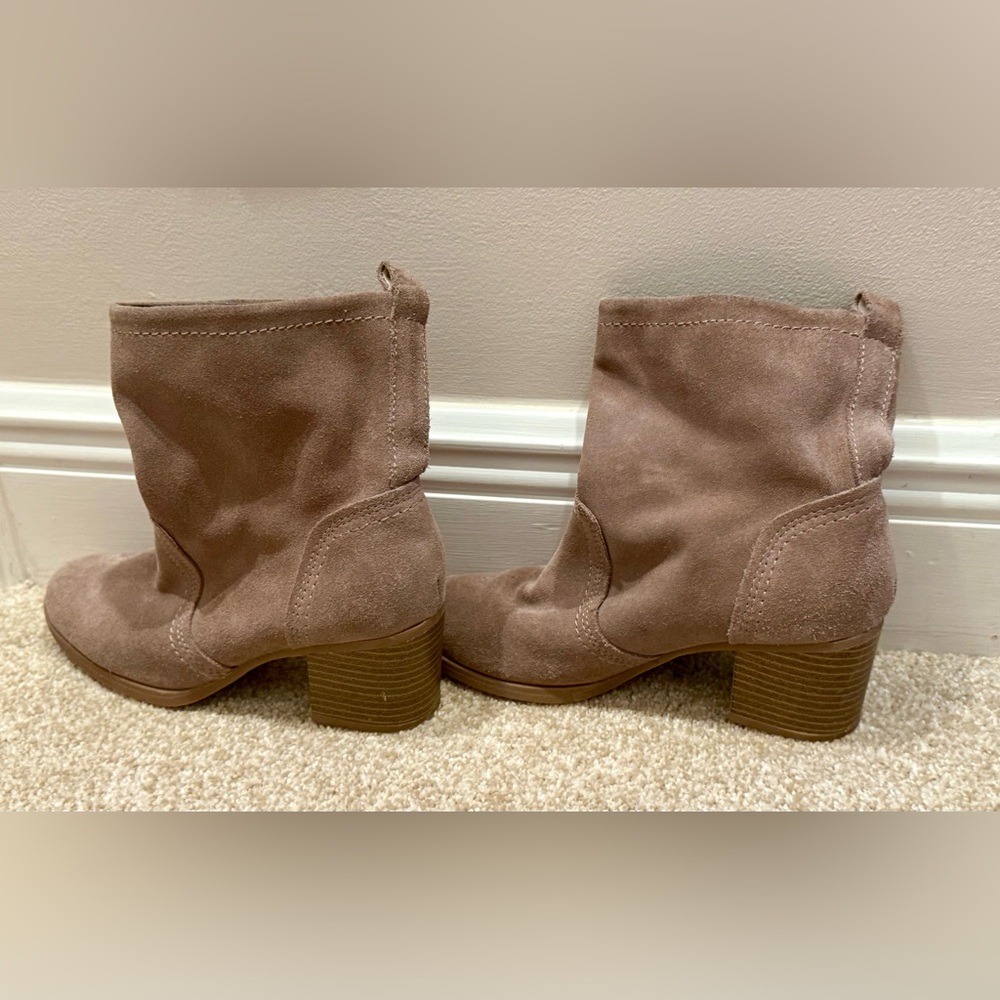 White Mountain Taupe Heeled Boots - Picture 5 of 6